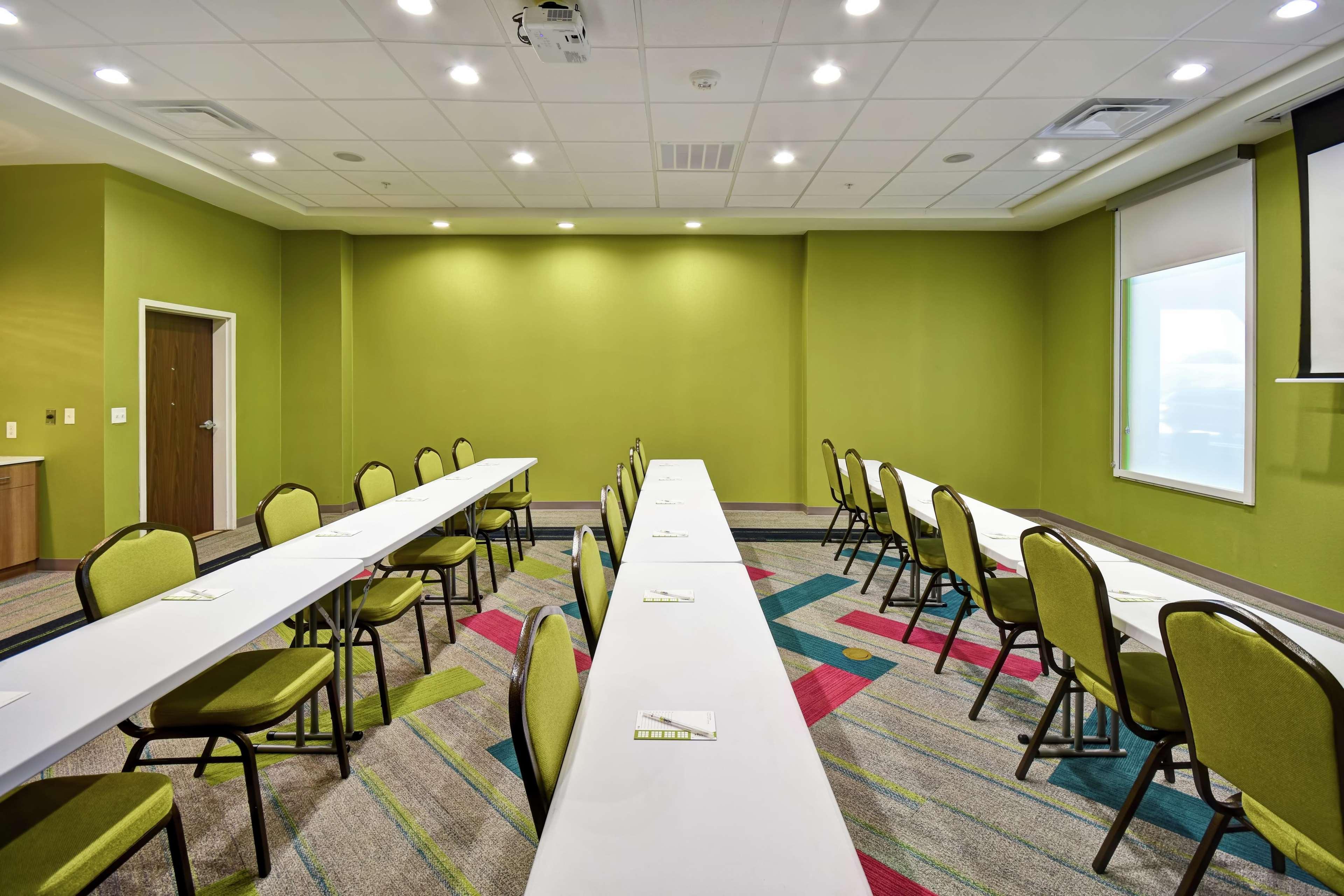 Home2 Suites By Hilton Oklahoma City Airport Esterno foto